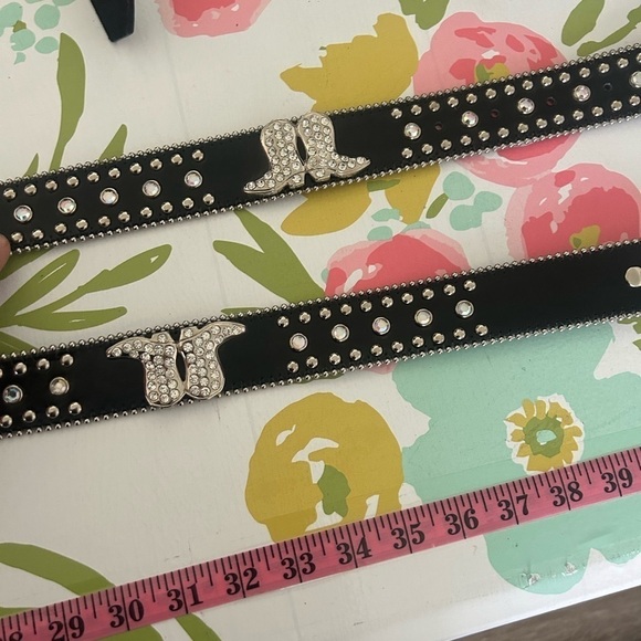 Genuine, leather ladies bling out black belt with rhinestone, cowboy boot detail - Picture 2 of 10